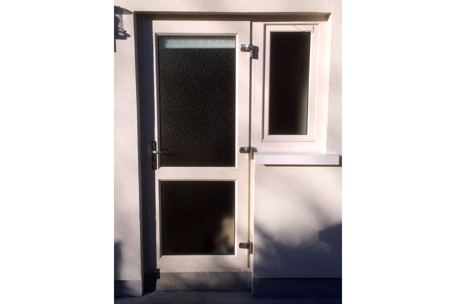 PVC ENTRANCE DOORS