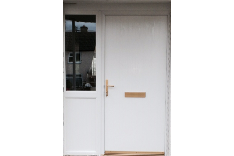 PVC ENTRANCE DOORS